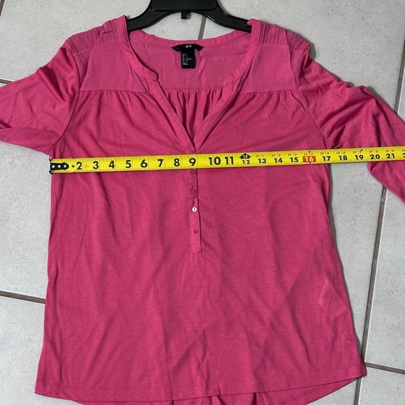 H&M Women Casual 3/4 Sleeve Pink Blouse Size S. - Picture 7 of 7